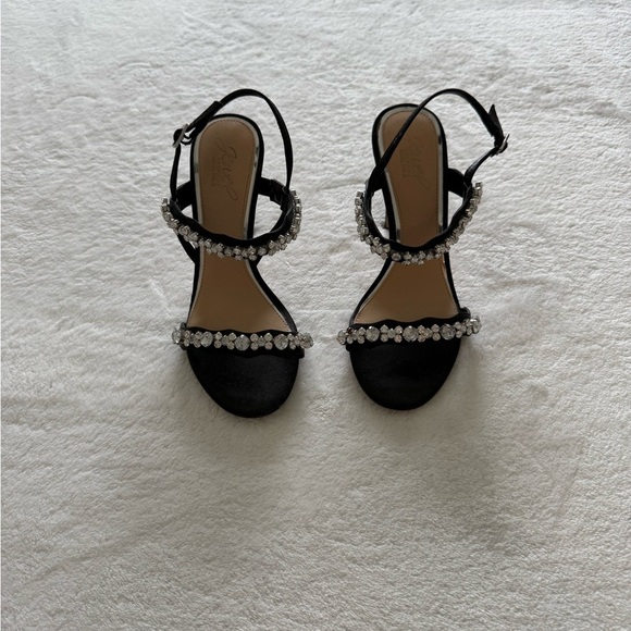 Badgley Mischka Heels - Picture 5 of 8